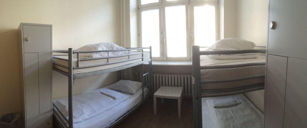 All In Hostel Berlin Exterior photo